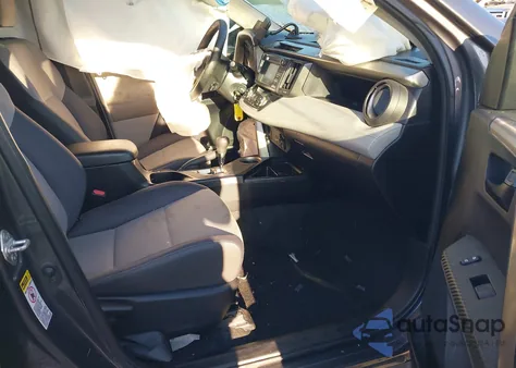 2013 Toyota Rav4 Xle z USA, uszkodzony, nr VIN 2T3RFREV4DW096182